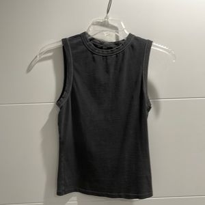 SKIMS tank top (dark grey)